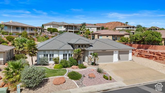 993 N LAS ENTRADAS DR, Washington, UT 84780