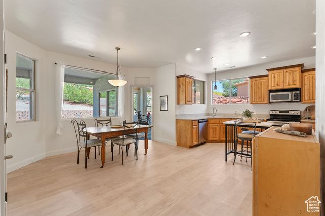 993 N LAS ENTRADAS DR, Washington, UT 84780