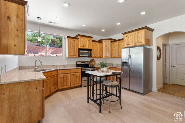 993 N LAS ENTRADAS DR, Washington, UT 84780