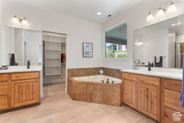 993 N LAS ENTRADAS DR, Washington, UT 84780