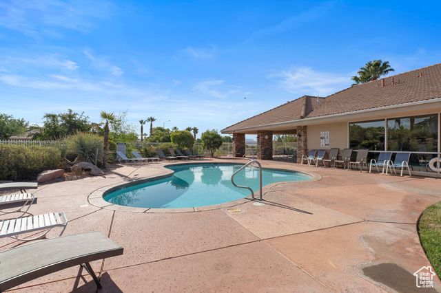 993 N LAS ENTRADAS DR, Washington, UT 84780