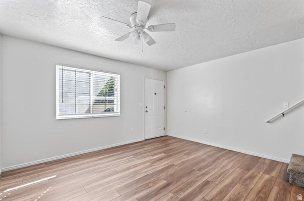 Image 3 of property listing at 472 E 2100 N, Ogden, UT 84414