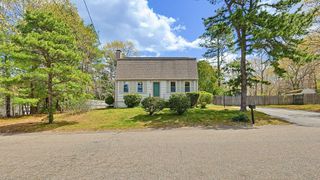20 Worrall Rd, Plymouth, MA 02360