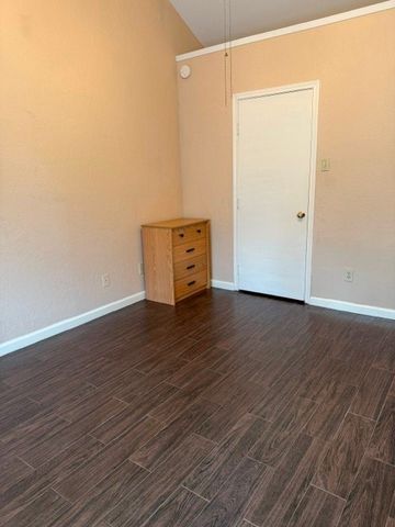2000 Huntington Drive 150, Plano, TX 75075