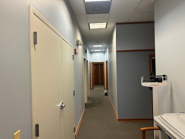 5950 Lincoln Avenue W, Lisle, IL 60532