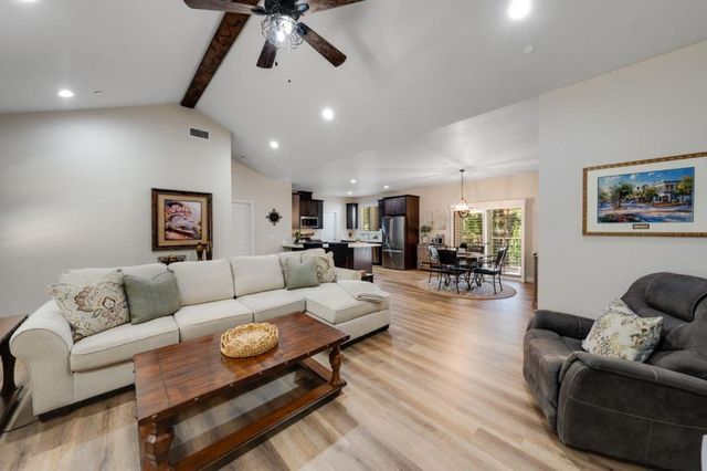 3884 Opal Trail, Pollock Pines, CA 95726