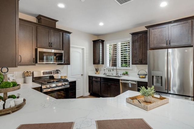 3884 Opal Trail, Pollock Pines, CA 95726