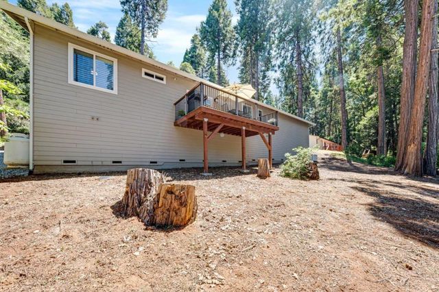 3884 Opal Trail, Pollock Pines, CA 95726