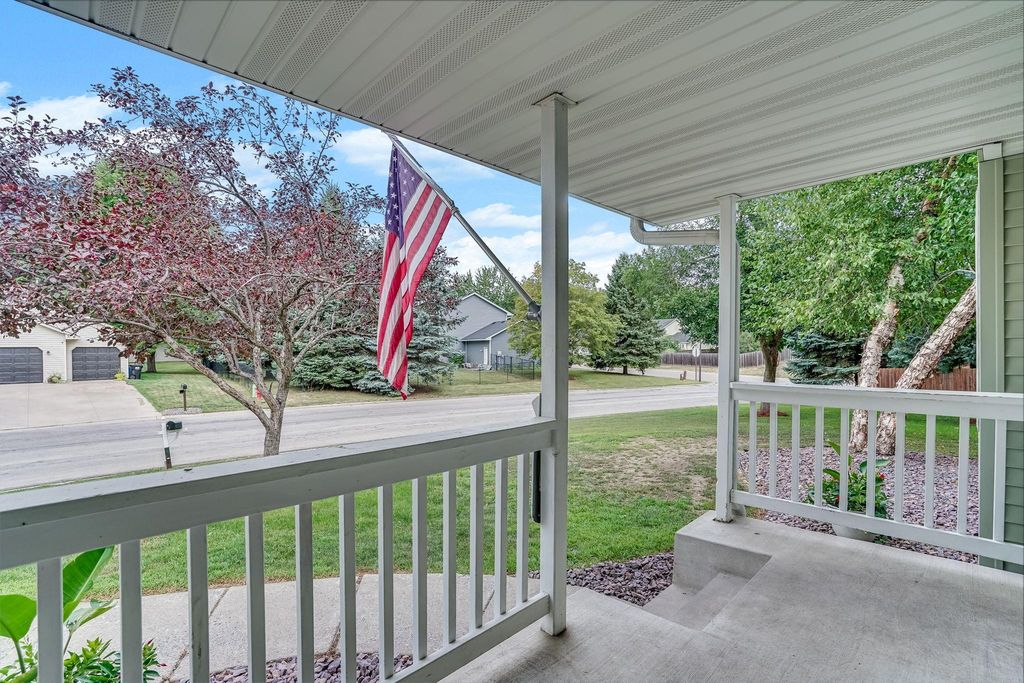513 Maple Knoll Way NW, Saint Michael, MN 55376 — photo 4
