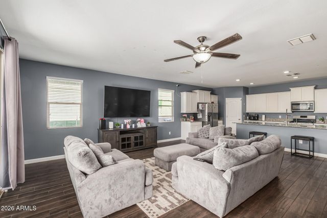 30641 W MULBERRY Drive, Buckeye, AZ 85396