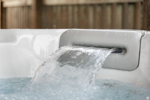 375 W WHITE CLIFFS DR, Orderville, UT 84758