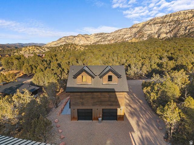 375 W WHITE CLIFFS DR, Orderville, UT 84758