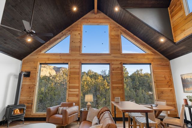 375 W WHITE CLIFFS DR, Orderville, UT 84758