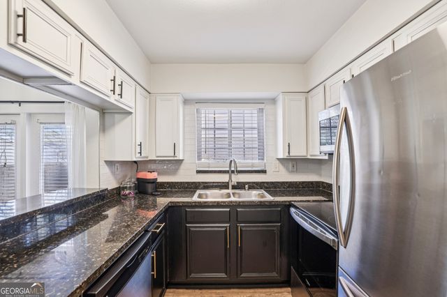 6940 Roswell Road 21A, Atlanta, GA 30338