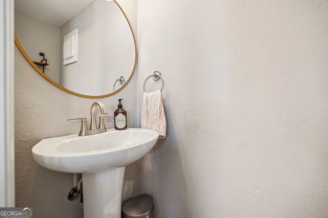 6940 Roswell Road 21A, Atlanta, GA 30338