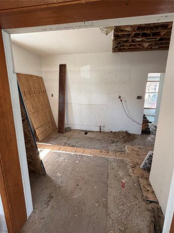 1527 Dayton Street, Ellsworth, IA 50075