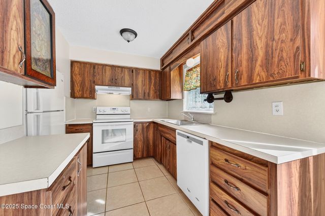 2135 Otterbein Avenue, Cocoa, FL 32926