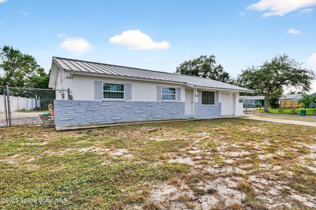 2135 Otterbein Avenue, Cocoa, FL 32926