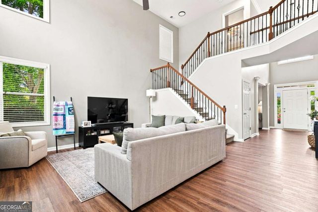 100 Bradshaw Park Drive, Woodstock, GA 30188