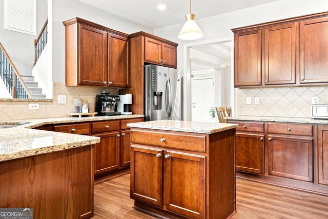 100 Bradshaw Park Drive, Woodstock, GA 30188