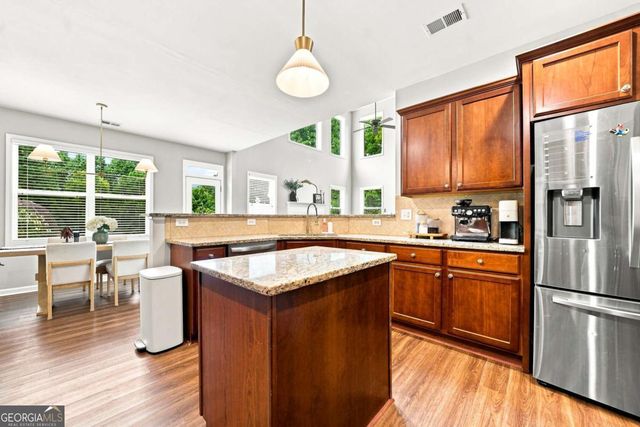 100 Bradshaw Park Drive, Woodstock, GA 30188