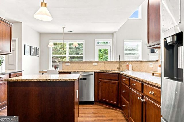 100 Bradshaw Park Drive, Woodstock, GA 30188