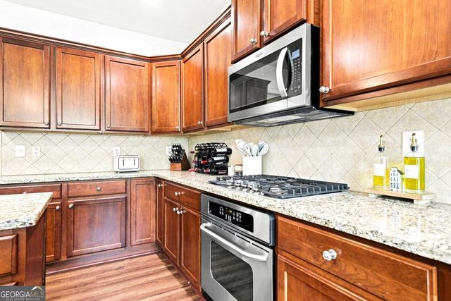 100 Bradshaw Park Drive, Woodstock, GA 30188