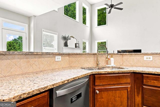 100 Bradshaw Park Drive, Woodstock, GA 30188