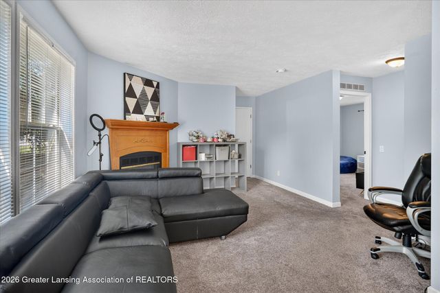 707 Sawyer Road, Lansing, MI 48911