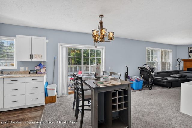 707 Sawyer Road, Lansing, MI 48911
