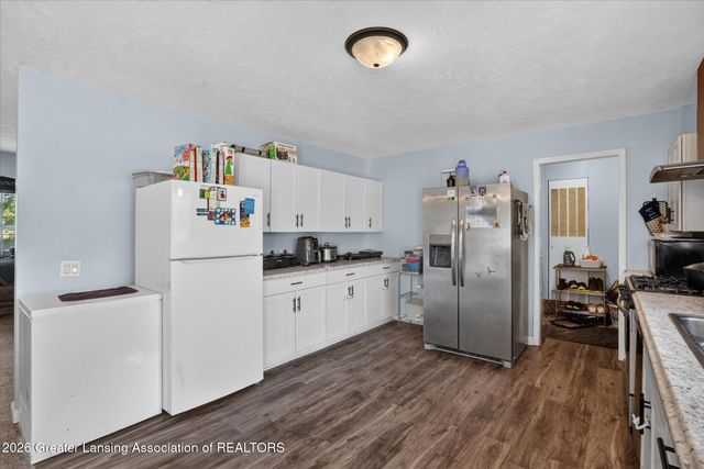 707 Sawyer Road, Lansing, MI 48911