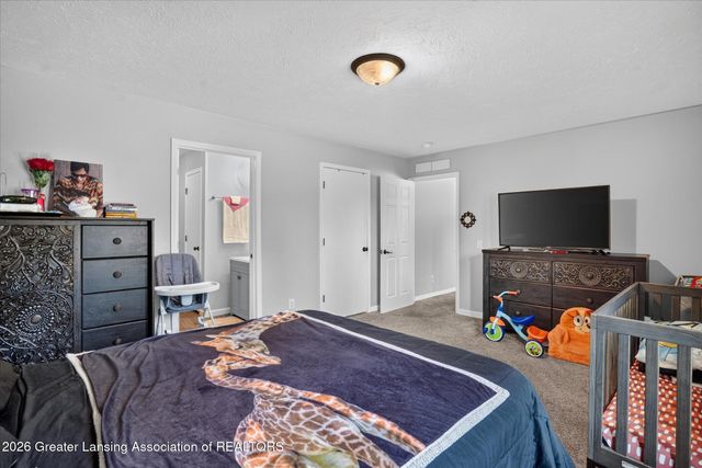 707 Sawyer Road, Lansing, MI 48911