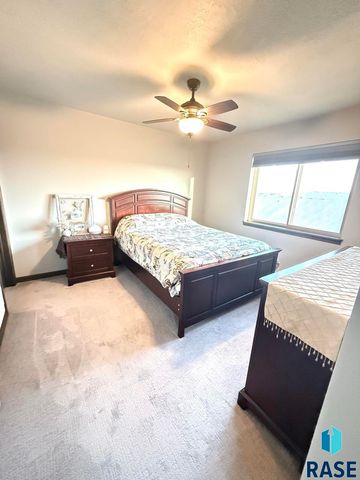 115 E Ivy Rd Road, Tea, SD 57064