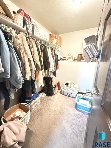 115 E Ivy Rd Road, Tea, SD 57064