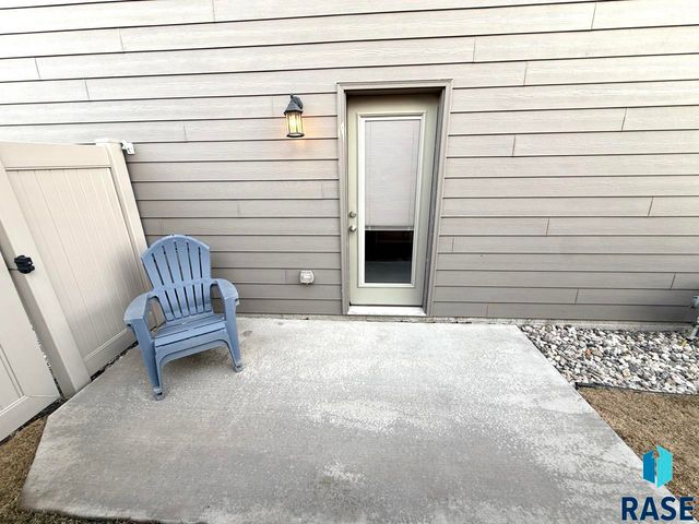 115 E Ivy Rd Road, Tea, SD 57064