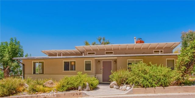 14325 Millbrook Drive, Sherman Oaks, CA 91423