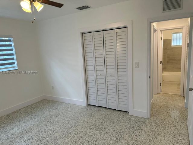 7073 SW 4th St 1, Miami, FL 33144
