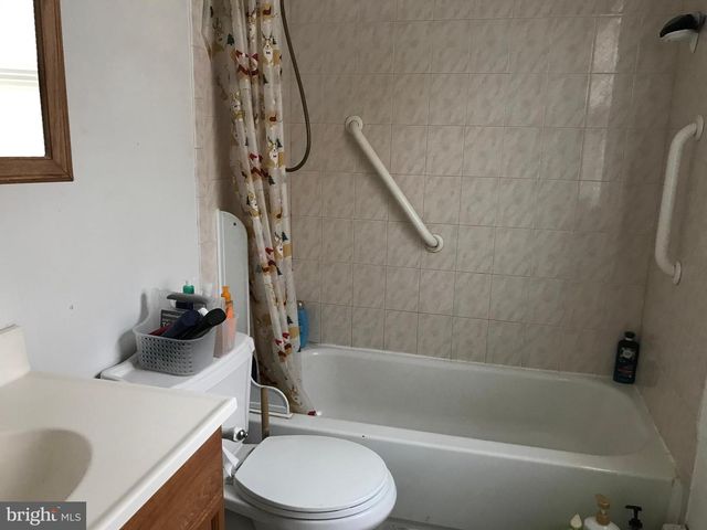 215 MURRAY RD, Newark, DE 19711