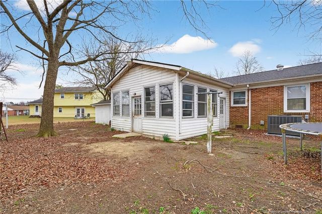 5641 Carson Drive, Fayetteville, NC 28303