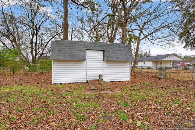 5641 Carson Drive, Fayetteville, NC 28303