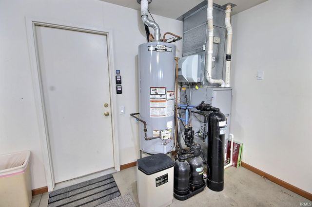 3100 Cumberland Way, Huntington, IN 46750