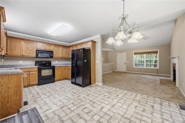 50 Oak Grove Lane NW, Adairsville, GA 30103