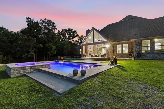 1031 Country Way, Rowlett, TX 75089