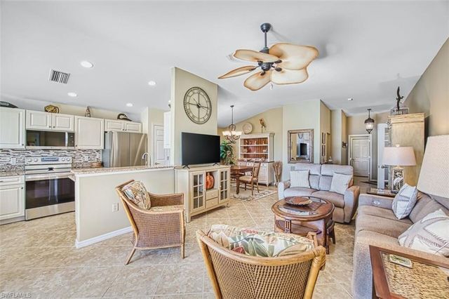 10089 Oakhurst WAY, Fort Myers, FL 33913