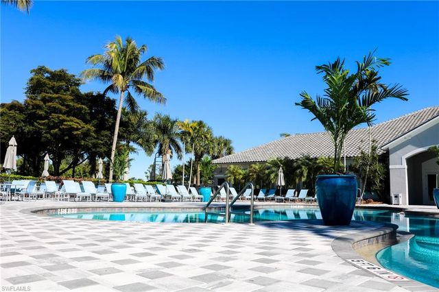 10089 Oakhurst WAY, Fort Myers, FL 33913