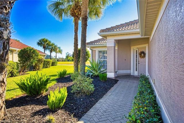 10089 Oakhurst WAY, Fort Myers, FL 33913