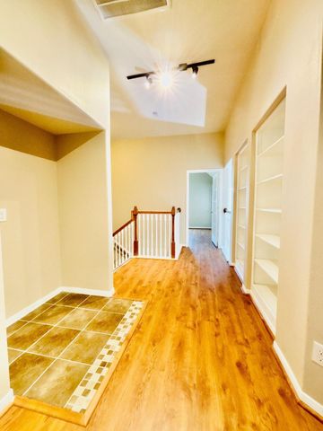 9947 Valance Way, Conroe, TX 77385