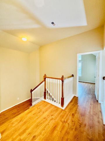 9947 Valance Way, Conroe, TX 77385