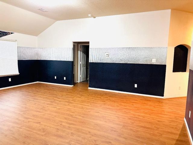 9947 Valance Way, Conroe, TX 77385