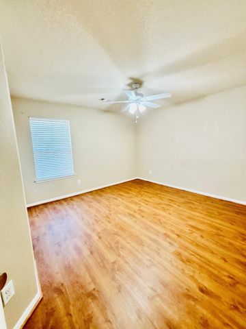 9947 Valance Way, Conroe, TX 77385